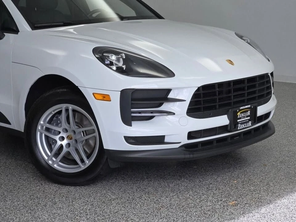 2021 Porsche Macan - Image 2 of 14