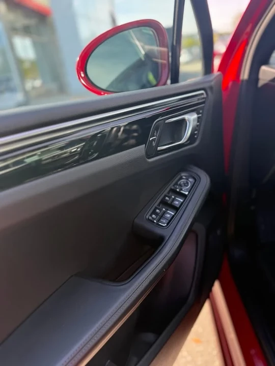 2021 Porsche Macan GTS - Image 4 of 10