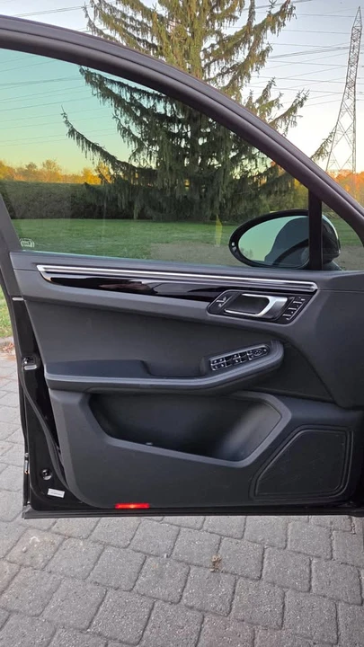 2021 Porsche Macan GTS - Image 8 of 16