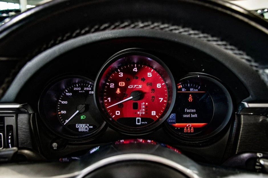2021 Porsche Macan GTS - Image 18 of 18