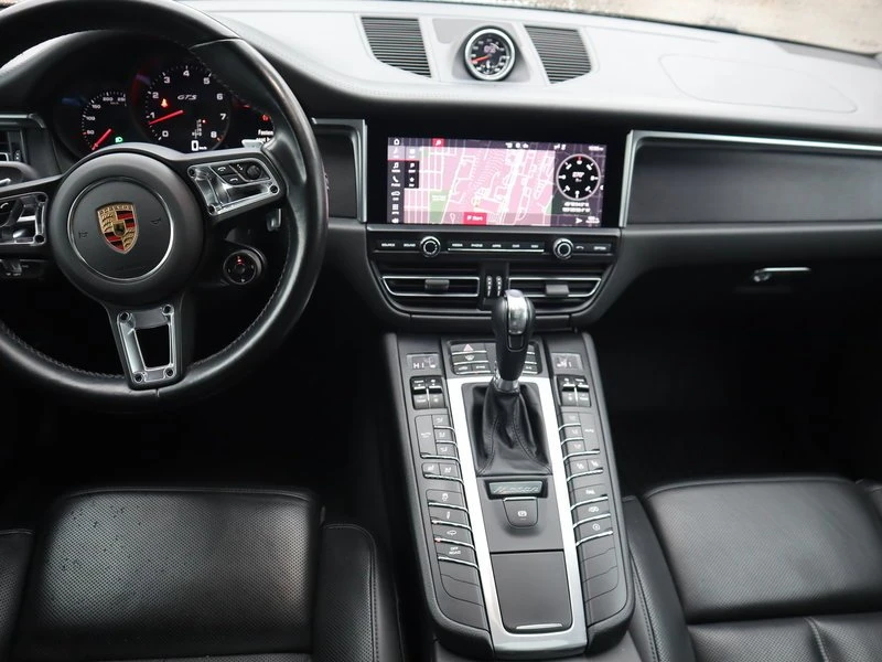 2021 Porsche Macan GTS - Image 11 of 20