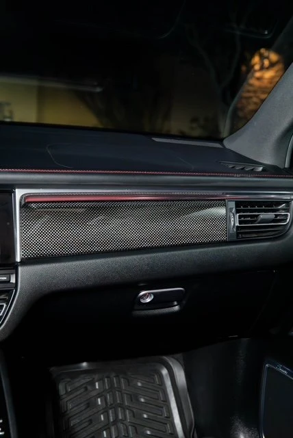 2021 Porsche Macan GTS - Image 15 of 19
