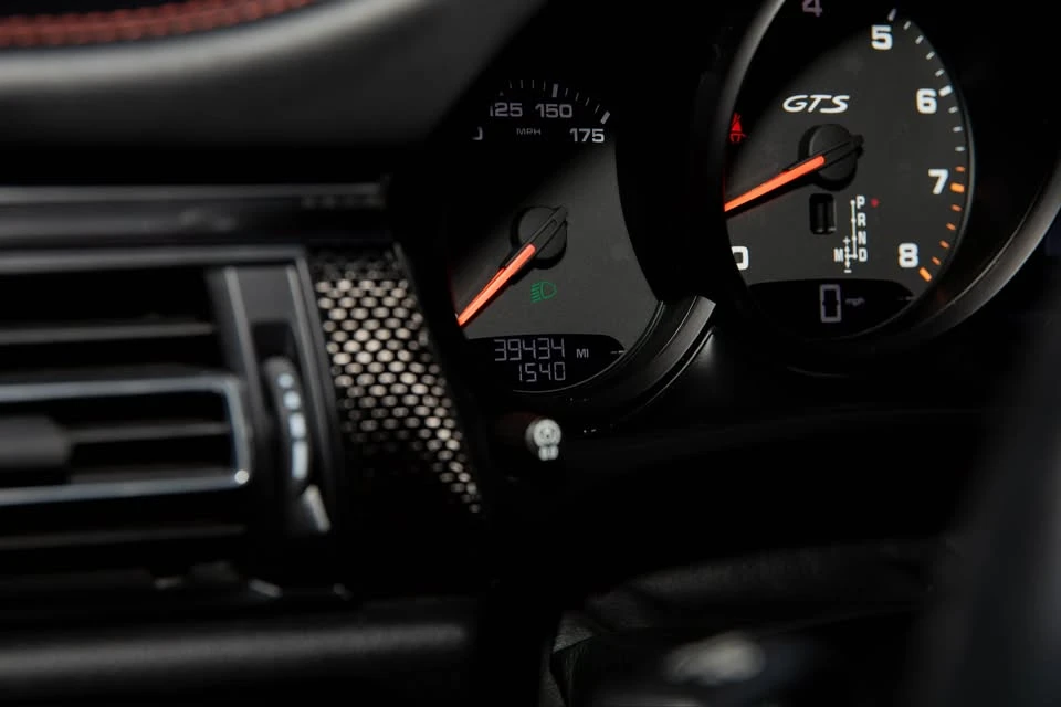 2021 Porsche Macan GTS - Image 17 of 19