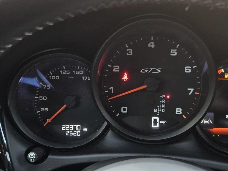 2021 Porsche Macan GTS - Image 11 of 14