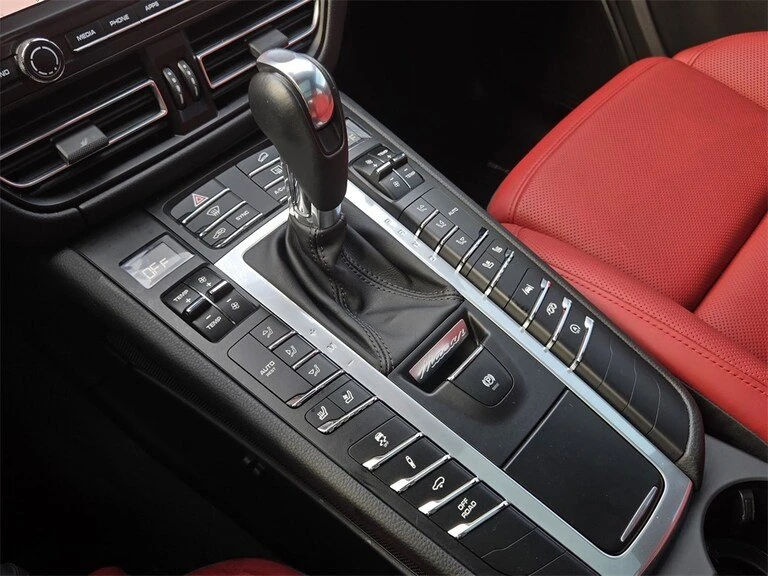 2021 Porsche Macan GTS - Image 13 of 14