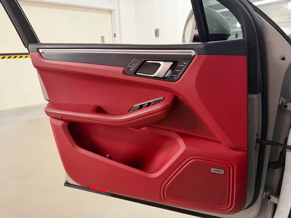2021 Porsche Macan GTS - Image 18 of 19