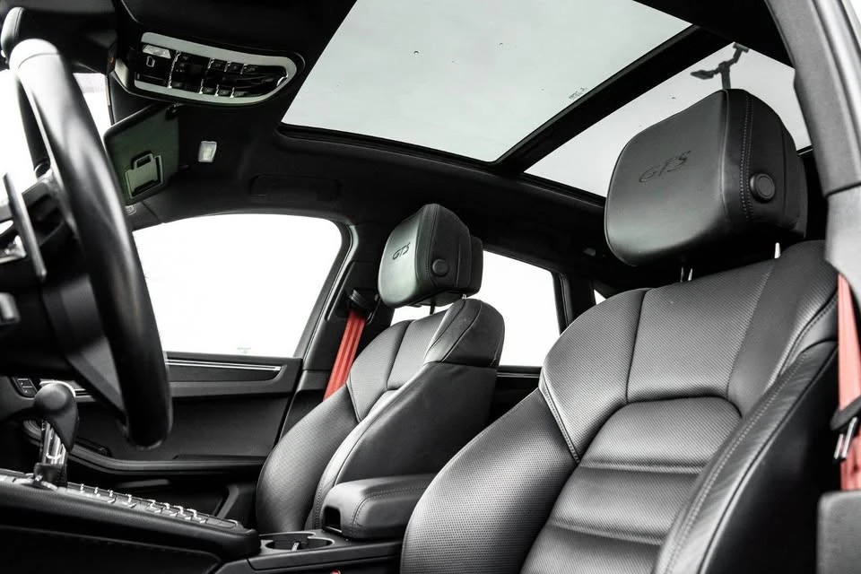 2021 Porsche Macan GTS - Image 13 of 14