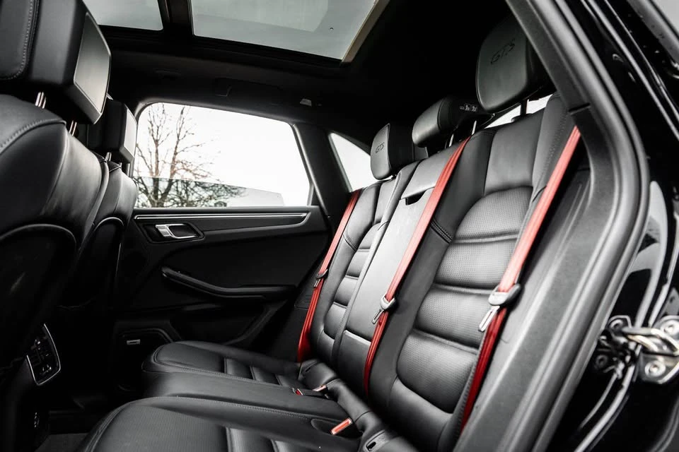 2021 Porsche Macan GTS - Image 14 of 14