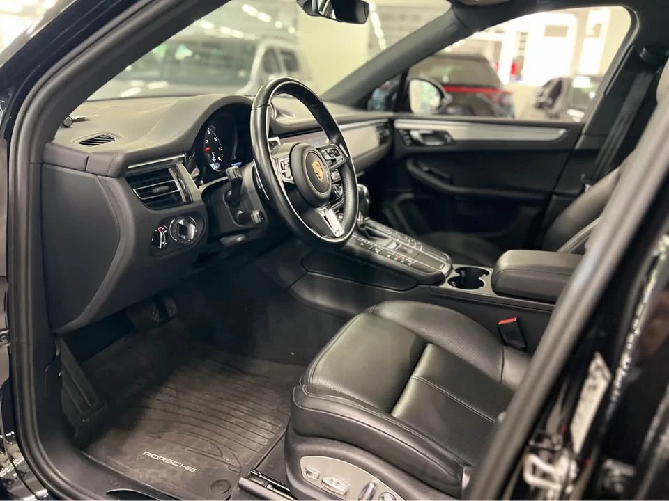 2021 Porsche Macan GTS - Image 14 of 20