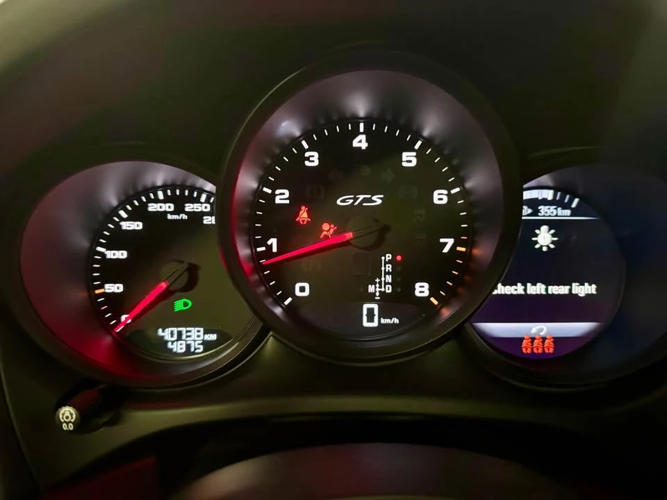 2021 Porsche Macan GTS - Image 13 of 19