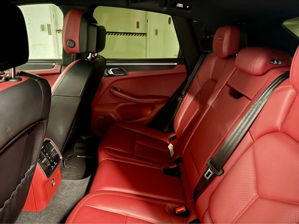 2021 Porsche Macan GTS - Image 18 of 19