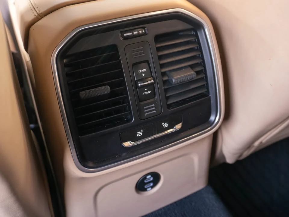 2021 Porsche Macan GTS - Image 19 of 20