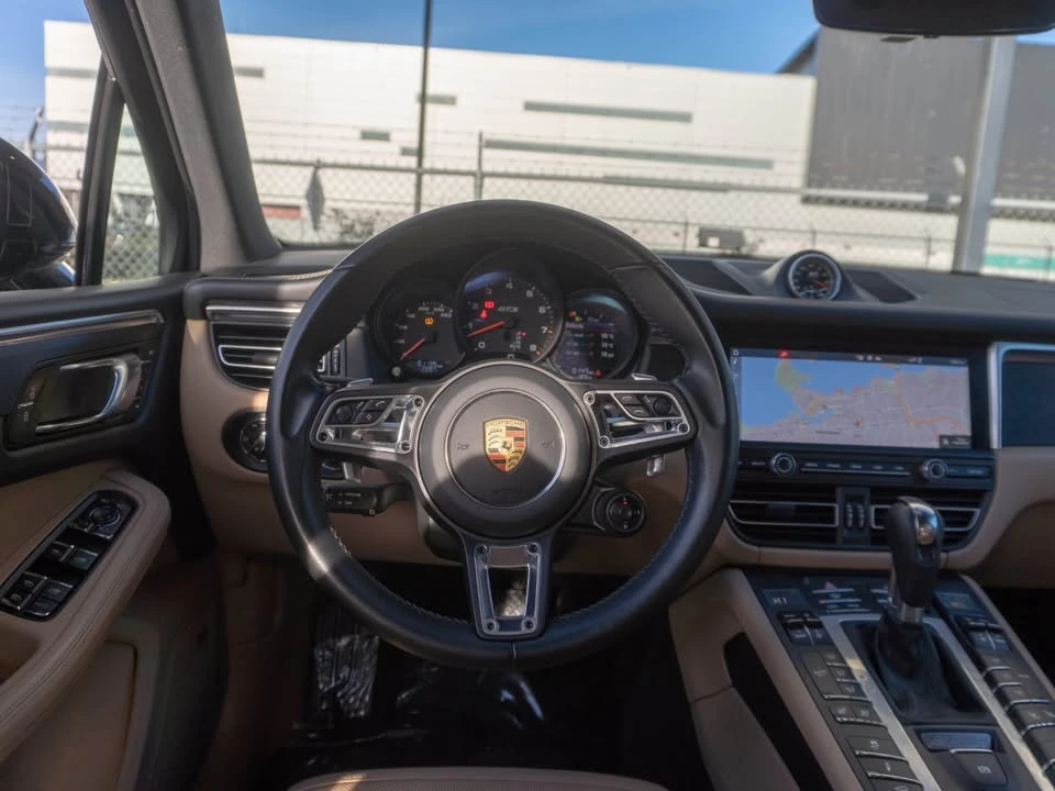 2021 Porsche Macan GTS - Image 18 of 20