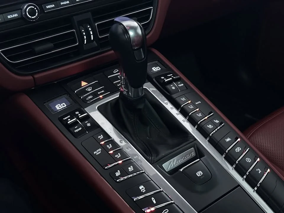 2021 Porsche Macan GTS - Image 19 of 20