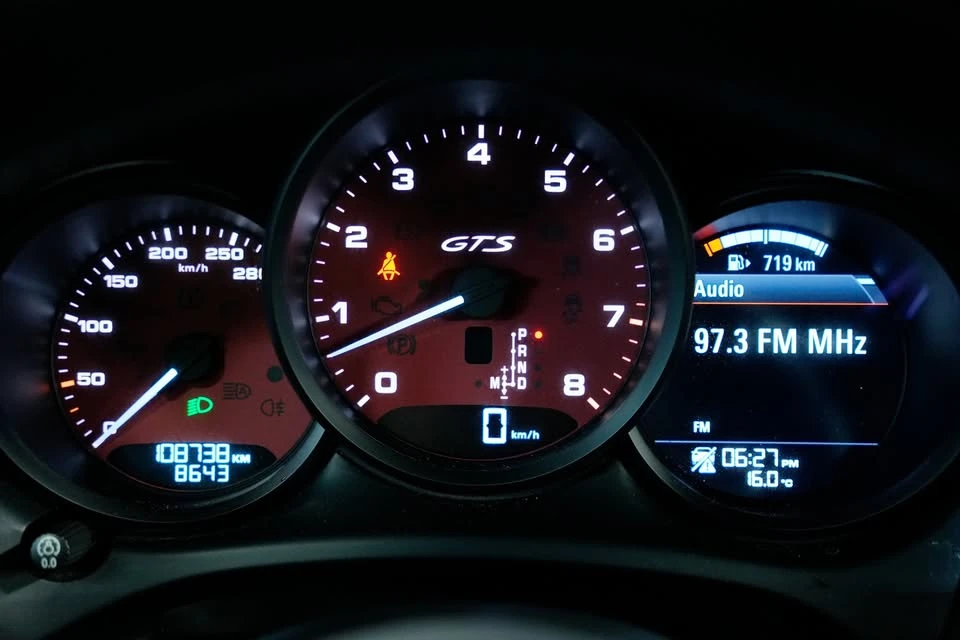 2021 Porsche Macan GTS - Image 8 of 17