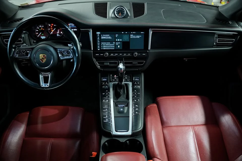 2021 Porsche Macan GTS - Image 14 of 17