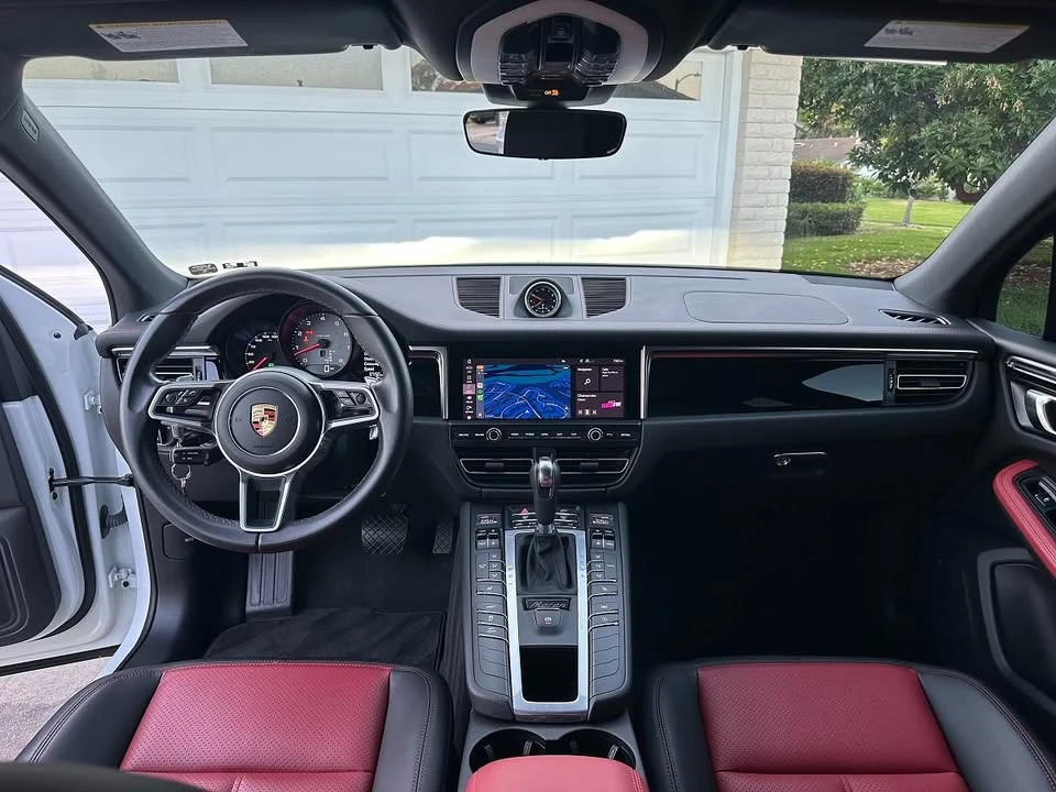 2021 Porsche Macan S - Image 2 of 2