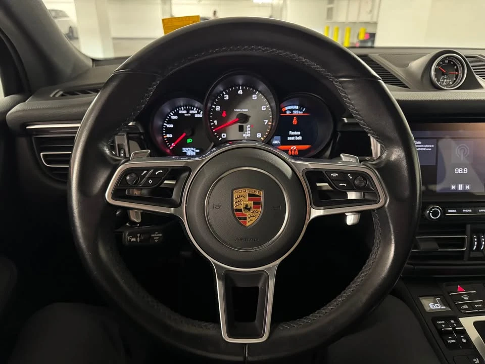 2021 Porsche Macan S - Image 13 of 18