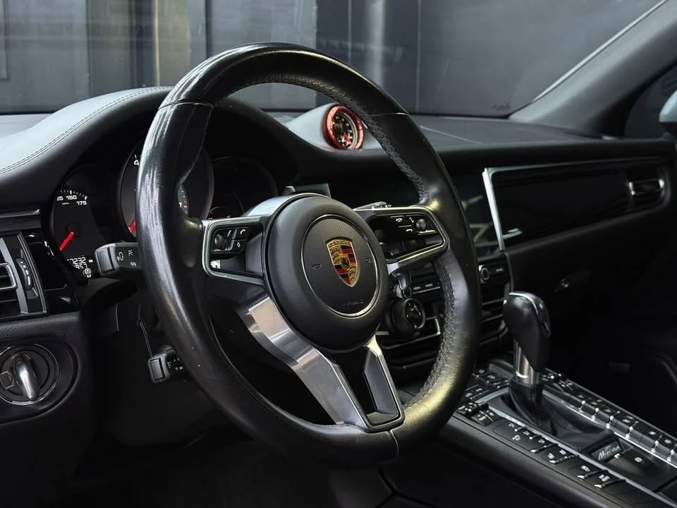 2021 Porsche Macan S - Image 15 of 19