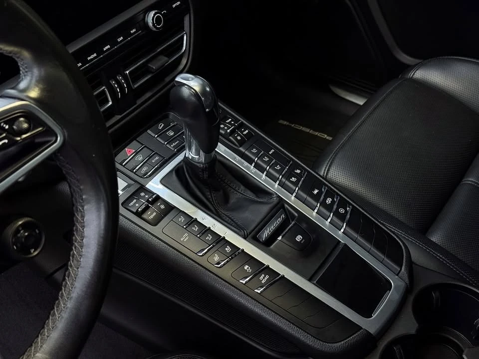 2021 Porsche Macan S - Image 14 of 19