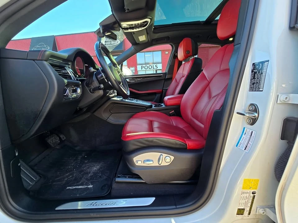 2021 Porsche Macan S - Image 16 of 20