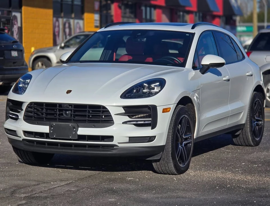 2021 Porsche Macan S - Image 10 of 20