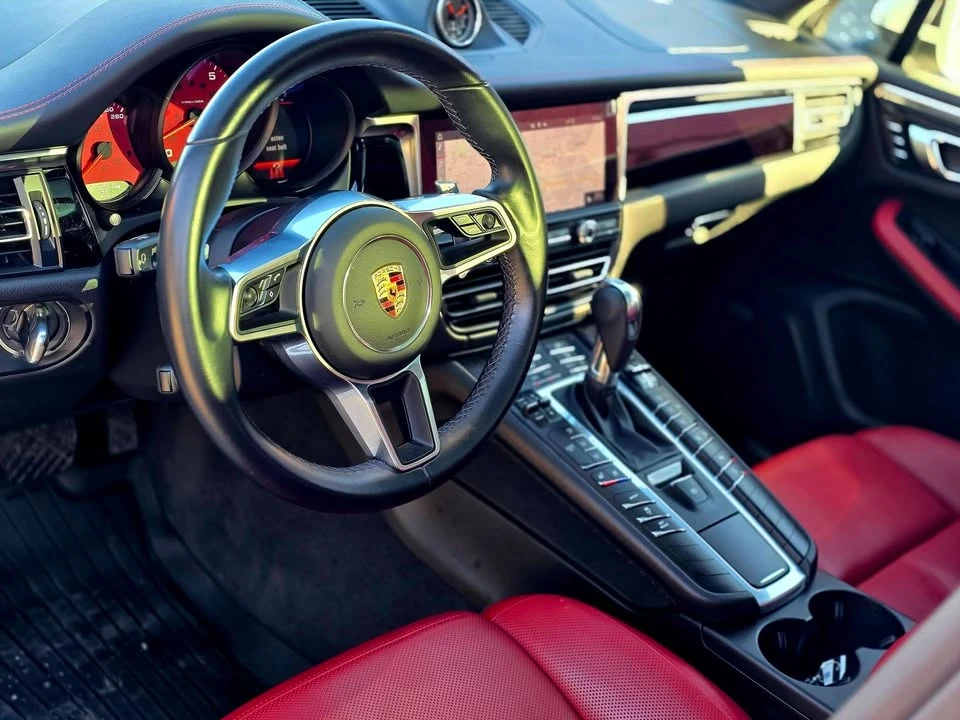 2021 Porsche Macan S - Image 11 of 20