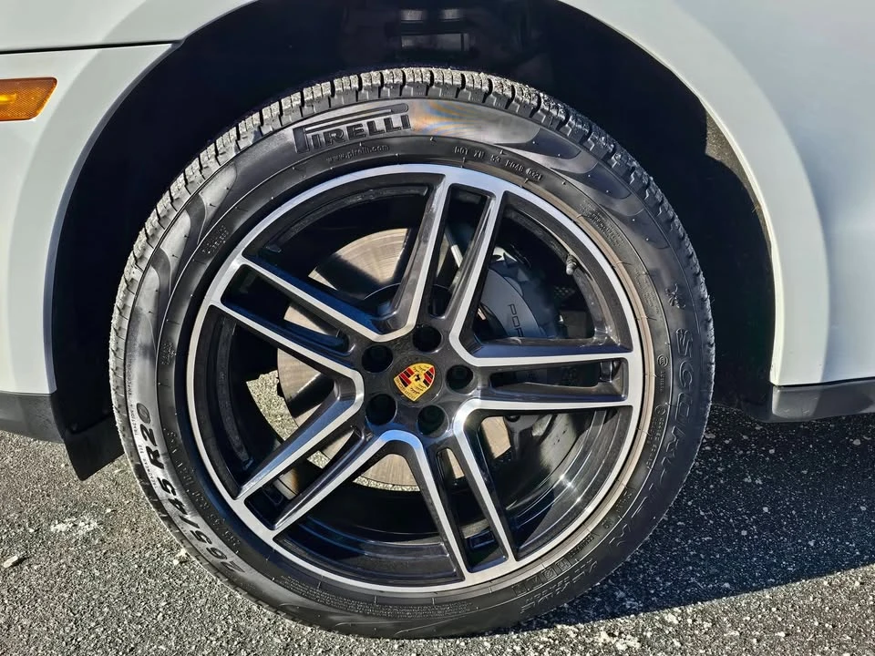 2021 Porsche Macan S - Image 2 of 20