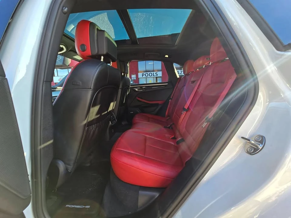 2021 Porsche Macan S - Image 17 of 20