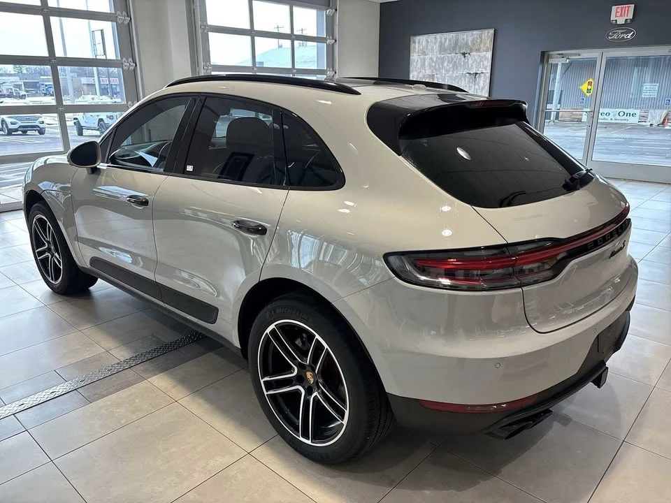 2021 Porsche Macan S - Image 8 of 15