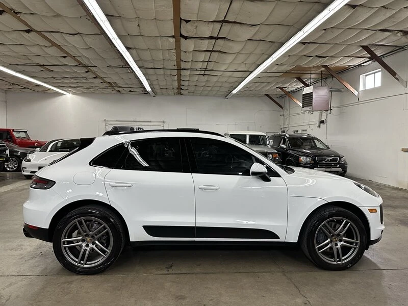 2021 Porsche Macan S - Image 2 of 20