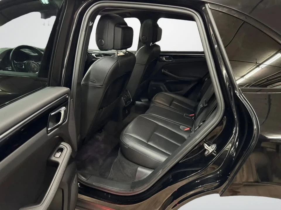 2021 Porsche Macan S - Image 13 of 19