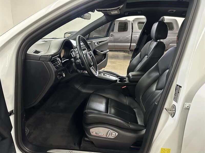 2021 Porsche Macan S - Image 11 of 20