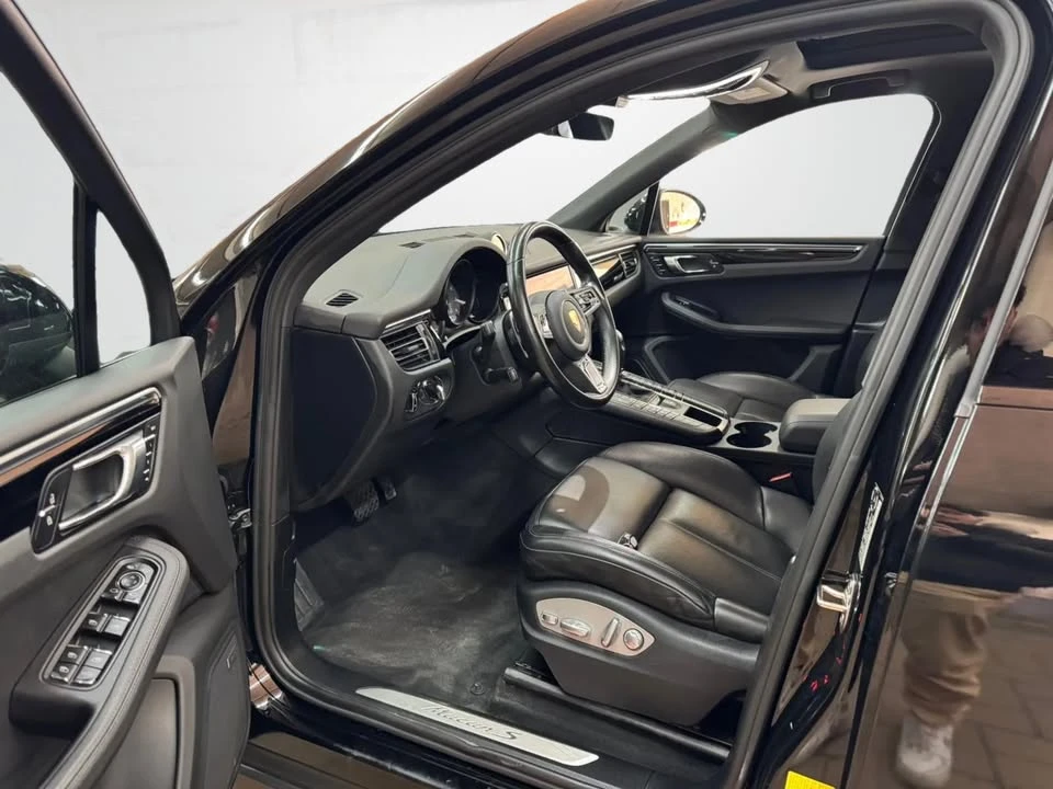 2021 Porsche Macan S - Image 10 of 19