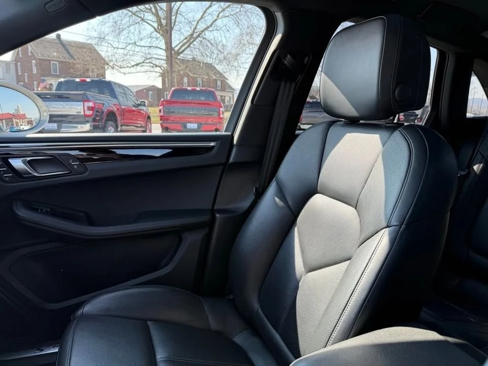 2021 Porsche Macan S - Image 5 of 16