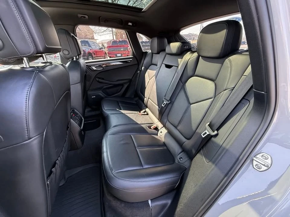 2021 Porsche Macan S - Image 7 of 16