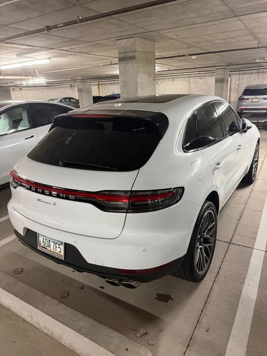 2021 Porsche Macan S - Image 4 of 11