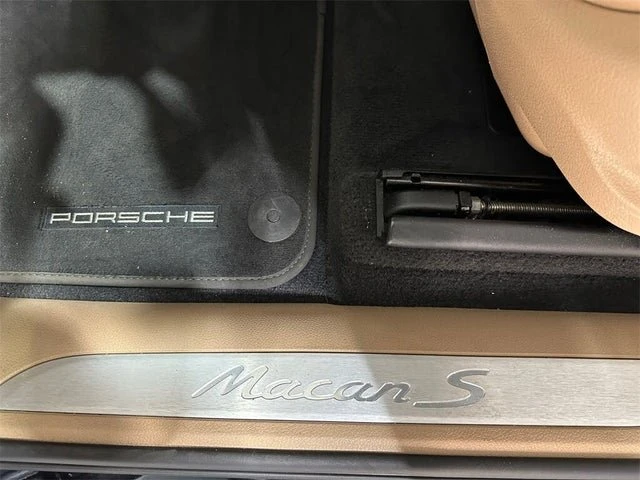 2021 Porsche Macan S - Image 10 of 10