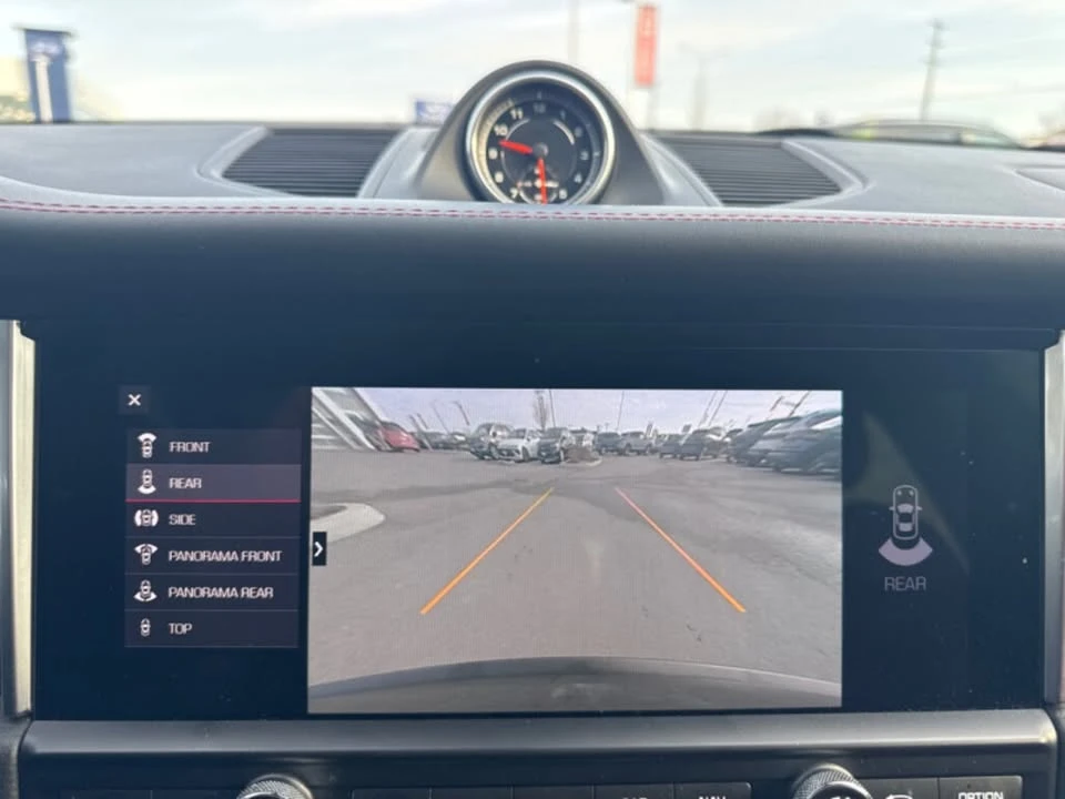 2021 Porsche Macan S - Image 8 of 10