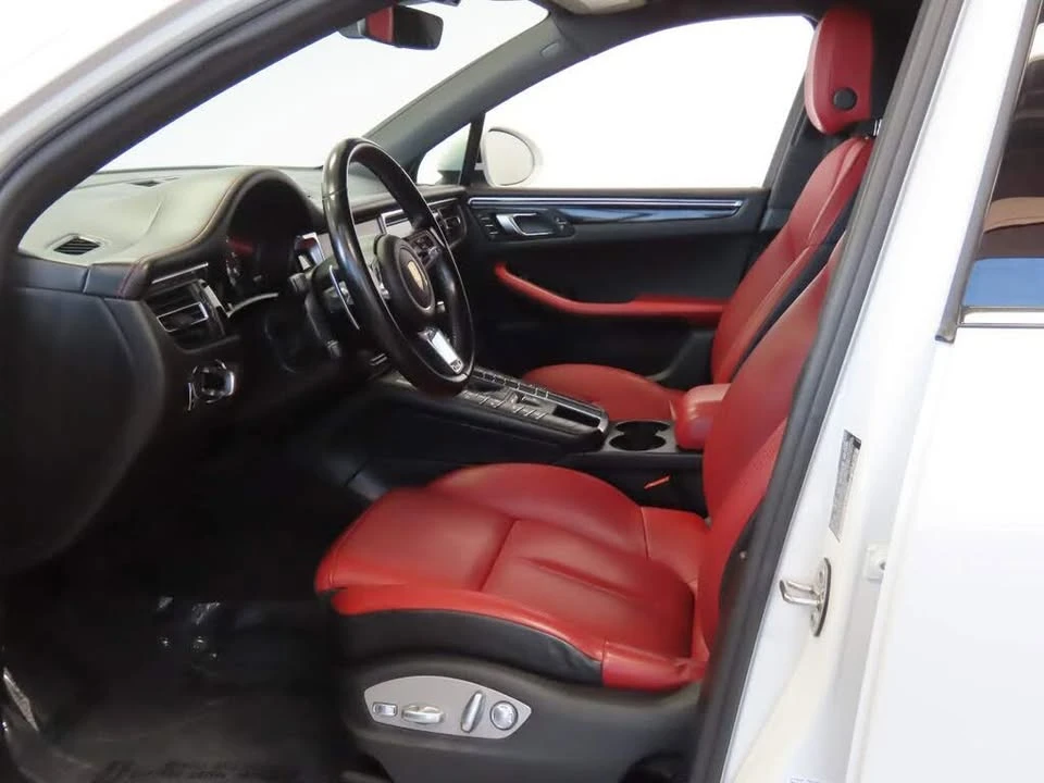 2021 Porsche Macan S - Image 15 of 18