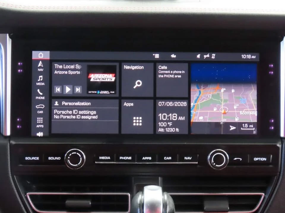 2021 Porsche Macan S - Image 12 of 18