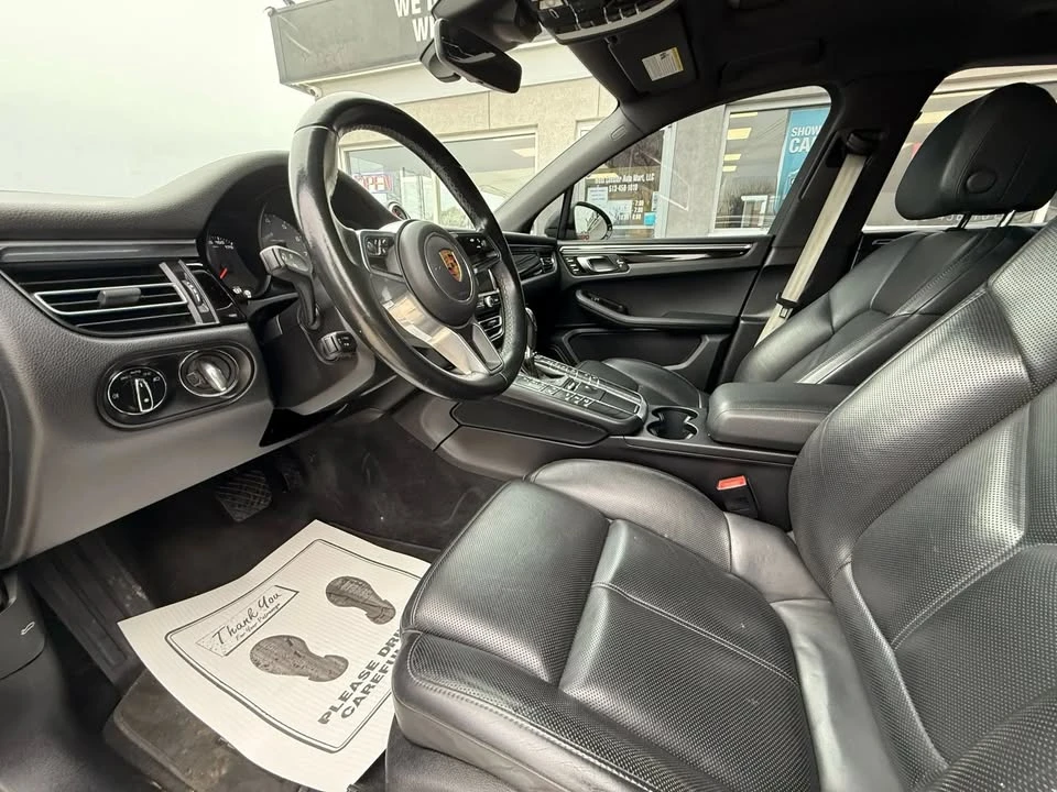 2021 Porsche Macan S - Image 9 of 19