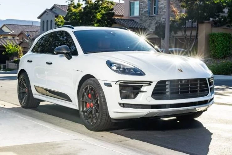2021 Porsche Macan Turbo - Image 2 of 6