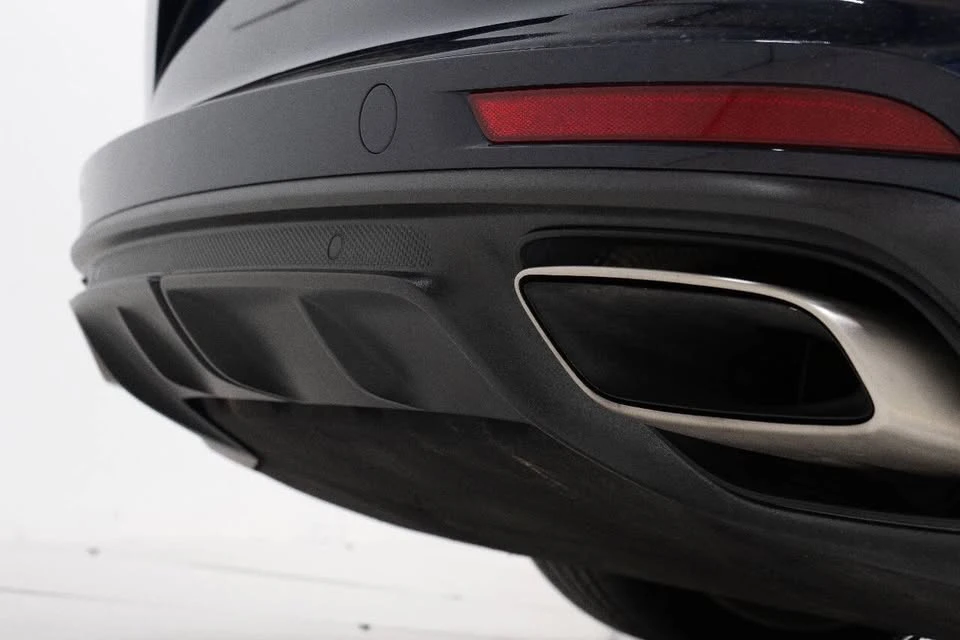 2021 Porsche 971 Panamera - Image 19 of 20
