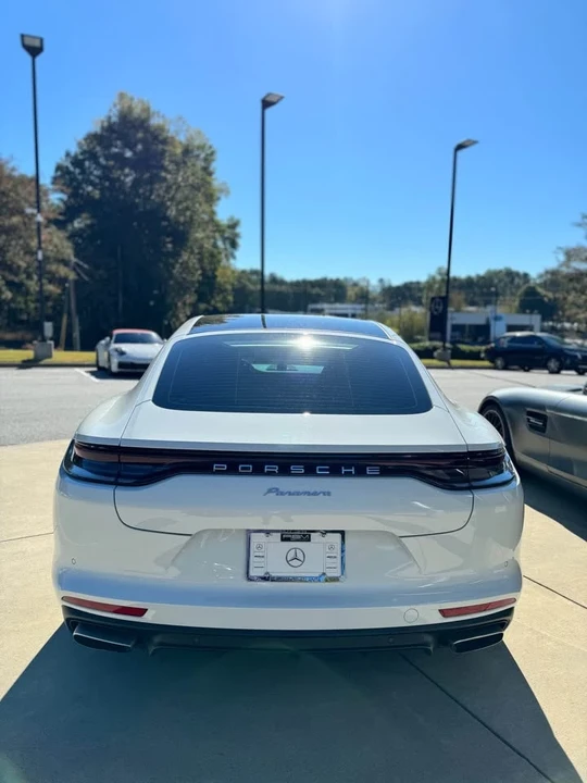 2021 Porsche 971 Panamera - Image 2 of 15