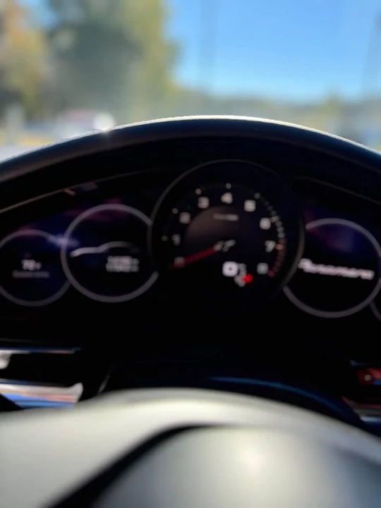 2021 Porsche 971 Panamera - Image 13 of 15
