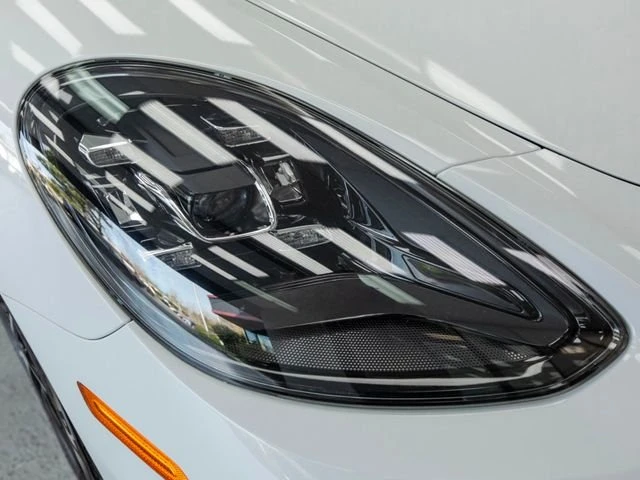 2021 Porsche 971 Panamera - Image 9 of 19