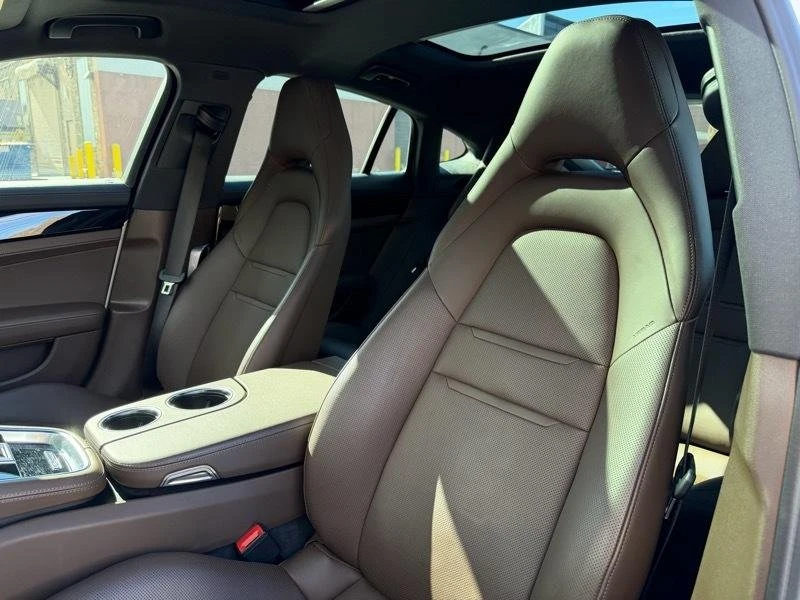 2021 Porsche 971 Panamera - Image 19 of 20