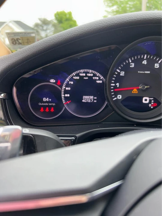2021 Porsche 971 Panamera - Image 12 of 14