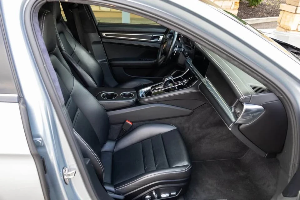 2021 Porsche 971 Panamera GTS - Image 10 of 14